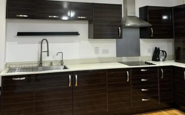 Stunning 2-bed Apartment in Dartford