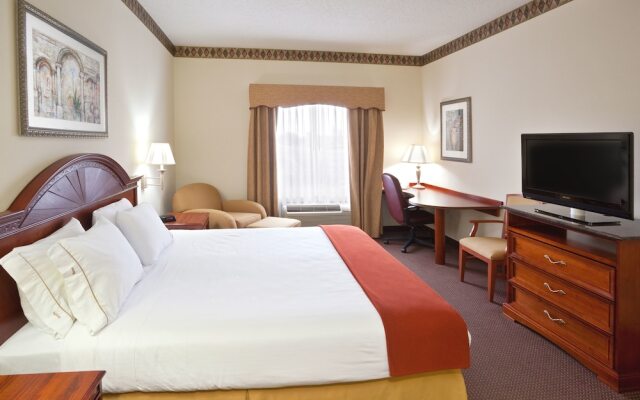 Holiday Inn Express Toledo-Oregon by IHG