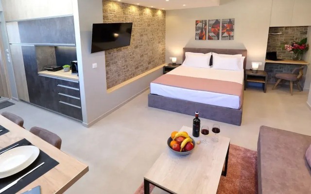 Mirma Halepa Superior Studio