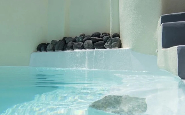 Timedrops Santorini Venetian Villa