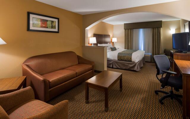 Best Western Plus Airport Inn & Suites