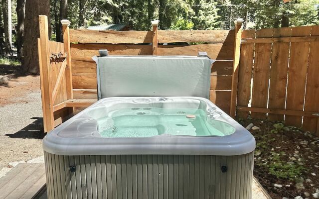 Painted Pony Cabin 2 Bedroom Home by NW Comfy Cabins by RedAwning