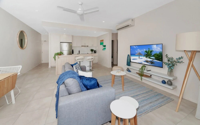 Apartment Close to the City Life on Lake 3