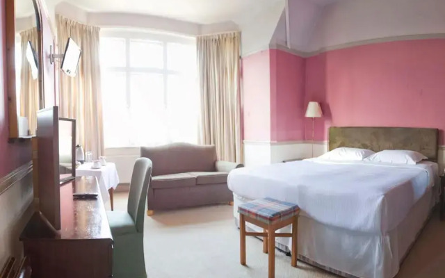 The Tree Hotel at Iffley