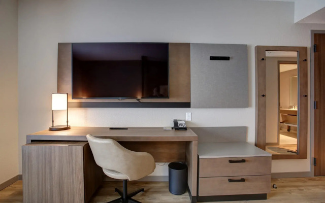 Hyatt Place Wichita State University