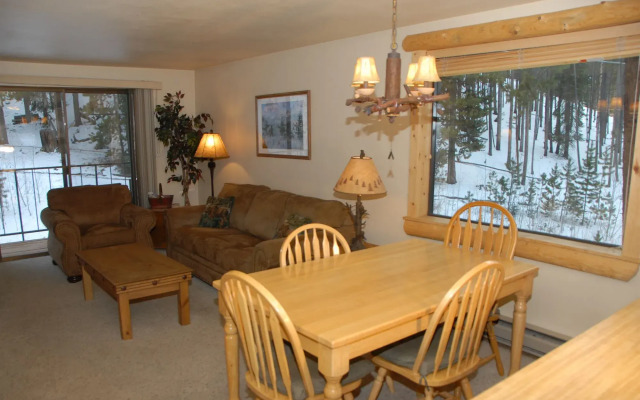 Beaver Village Condos by Staywinterpark