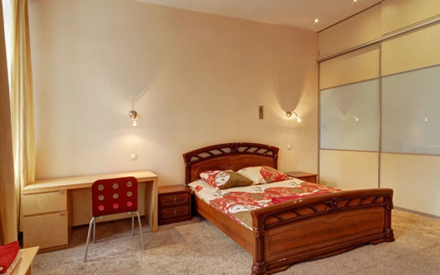 СТН на канале Грибоедова 31