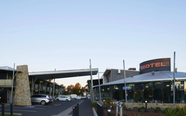 Station Motel Parkes