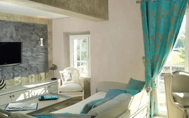 Hôtel Golf & Spa Château de la Bégude, The Originals Collection