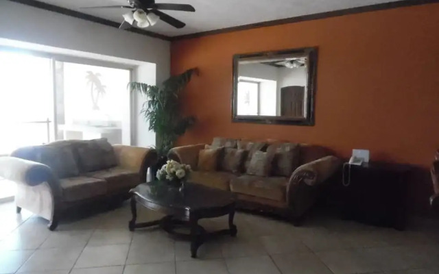 Sonoran Sky 3BR Upper SKY 502-v by Casago