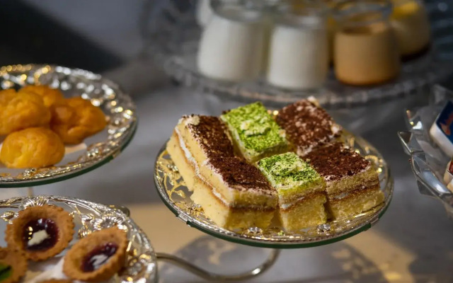 22land Residence Hotel 71 Hang Bong Premium