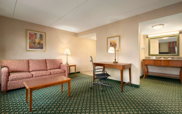 Hampton Inn & Suites Williamsburg-Central