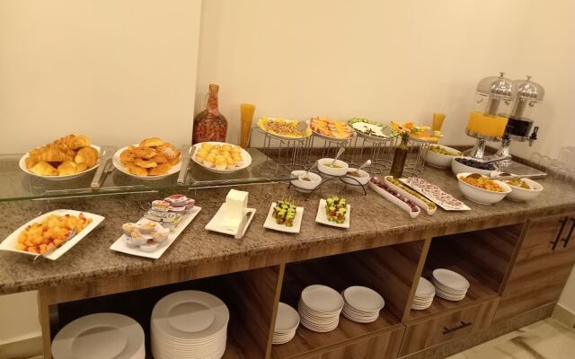 Petra Premium Hotel