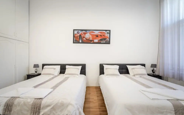 Real Apartments Zichy