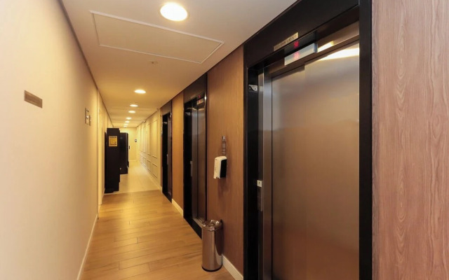 Flat com Academia pr Ximo Esta o da Luz