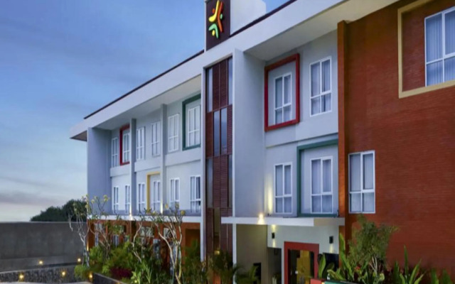 Zizz Convention Hotel