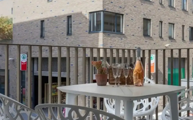 Queen at Sea Modern 2 Bedroom Apartement