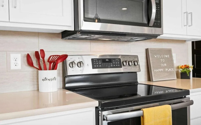 Mert'S Place By Redawning