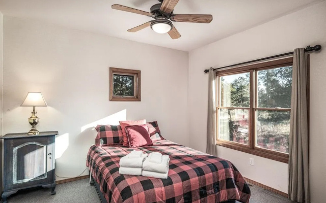 Blue Lake Lodge by Ruidoso Vacation Rentals