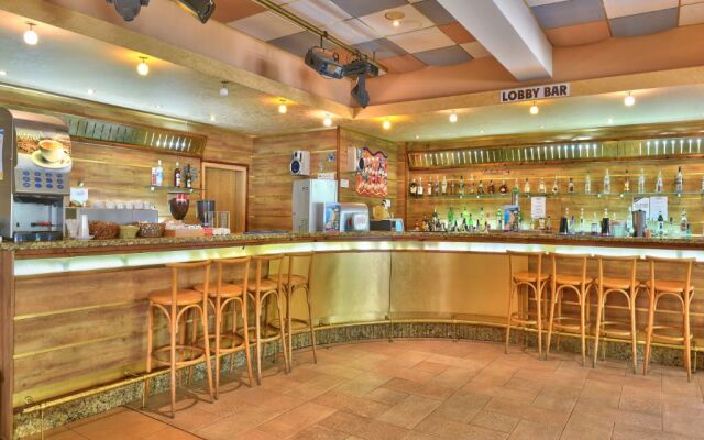 Hotel Sandy Beach