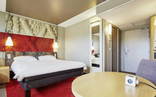 Ibis Savigny Sur Orge