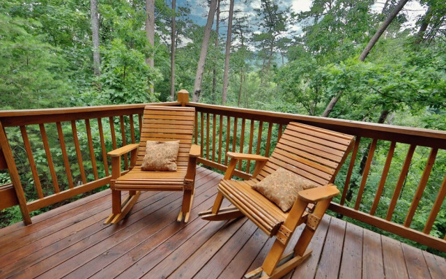 Big Pine Lodge - Six Bedroom Cabin