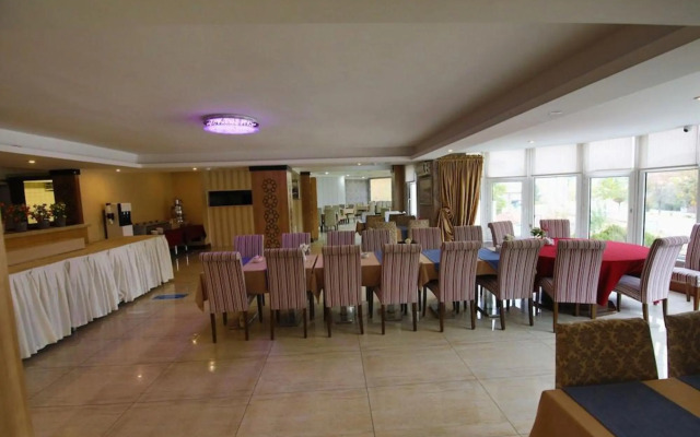 Tiryandafil Otel