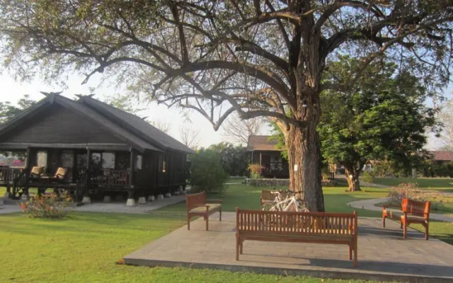 Samawa Seaside Cottage