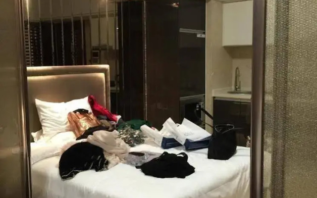 Private Enjoy Home Apartment