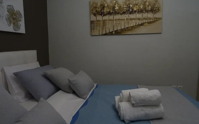 Lovely renovated studio