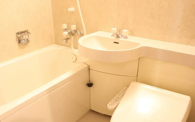 Hotel Livemax Chiba Mihama
