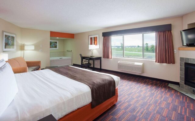 Americinn Shakopee Near Canterbury Park