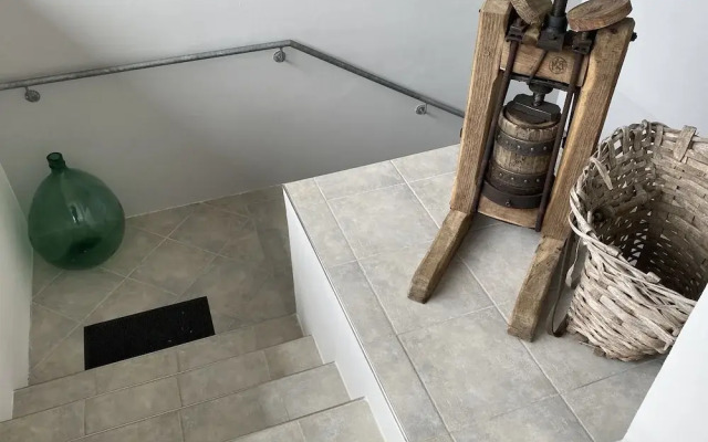 Pool Villa With Wide View on Langhe Hills