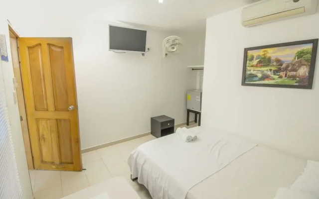 Hotel Brisas del Mar