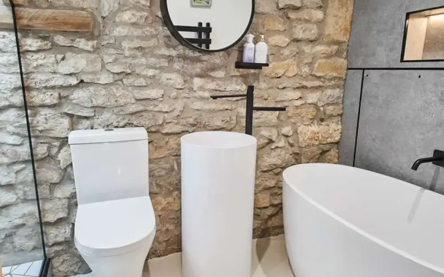 Host Stay Lime Tree House