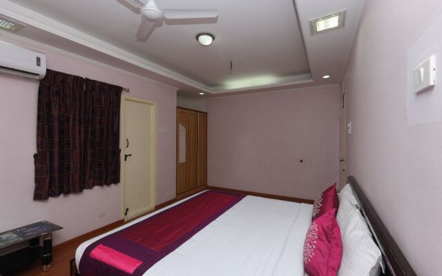 OYO 6732 Dheeran Residency