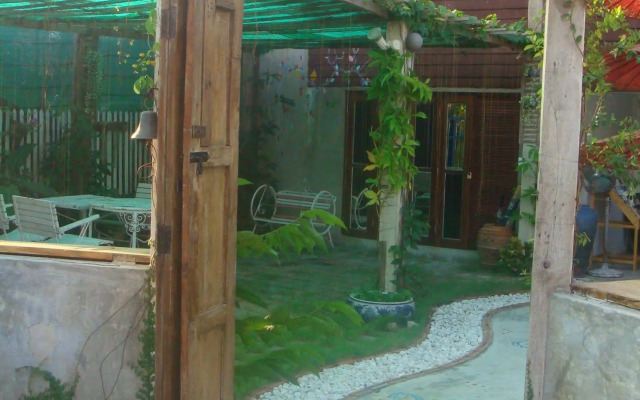 Indie House at Ku Muang