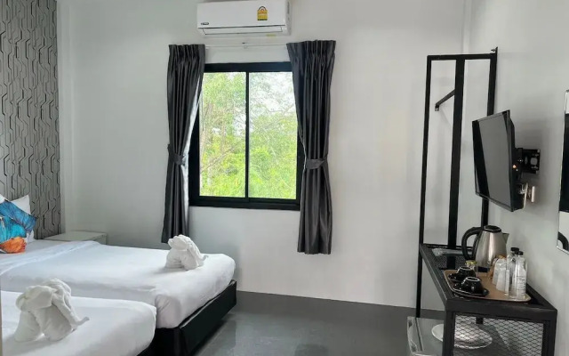 Chanakarn Pool Access Rawai