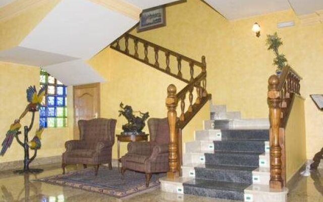 Hotel San Roque