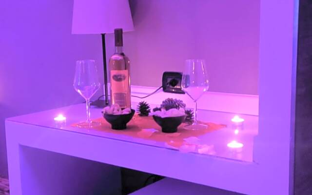 Royalty room spa
