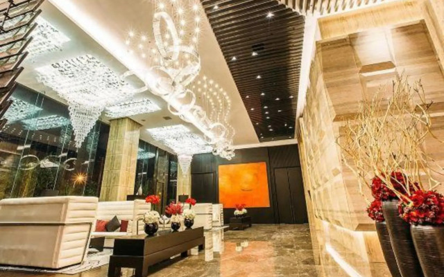 Maitao Crystal Hotel