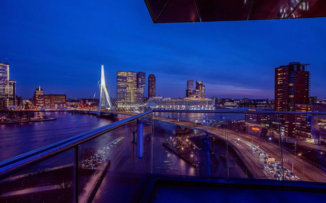 DoubleTree by Hilton Rotterdam Centre Hotel