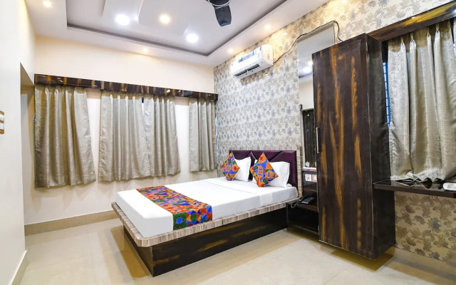 Fabhotel Sriya