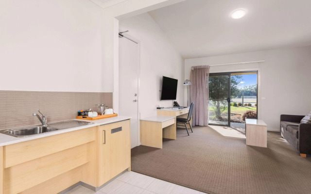 Quality Hotel Point Cook