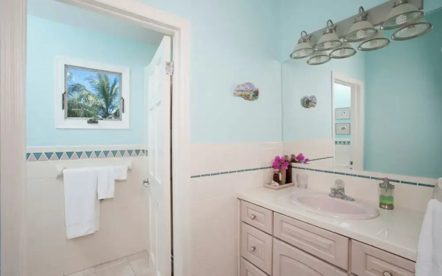 Seaside Sanctuary: Private Estate With Heated Pool