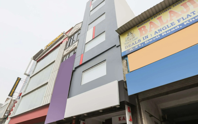 OYO 79600 The Premium Villa
