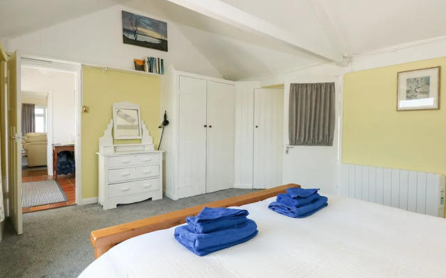 The Sir Peter Scott Lighthouse