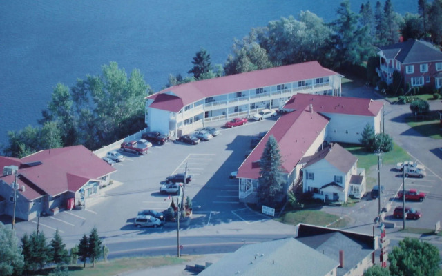Hill Top Motel & Restaurant