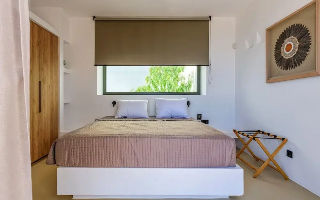 Paros Villa Skylines Estate III