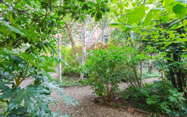 Modern 2 Bedroom Apartment Near Gloucester Road